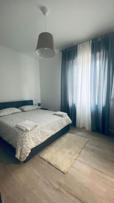 Sun Street Apartment Верона Екстериор снимка