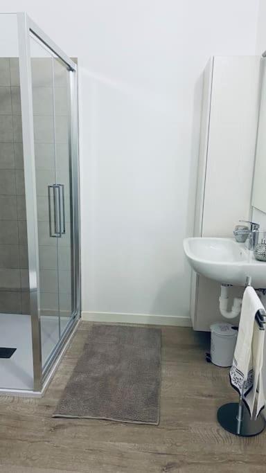 Sun Street Apartment Верона Екстериор снимка