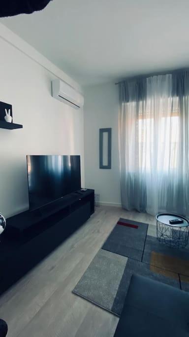 Sun Street Apartment Верона Екстериор снимка